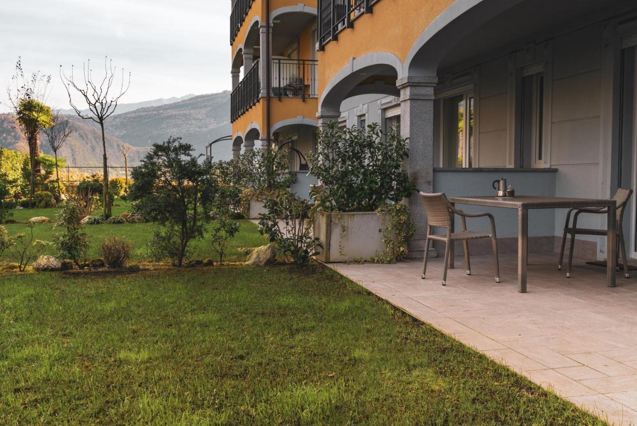 Yachting Residence Lavena Ponte Tresa Exterior photo