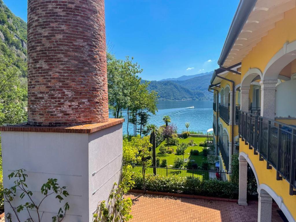 Yachting Residence Lavena Ponte Tresa Exterior photo